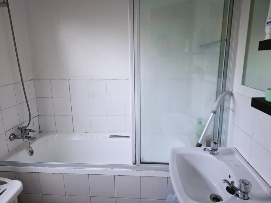 1 Bedroom Property for Sale in Universitas Free State
